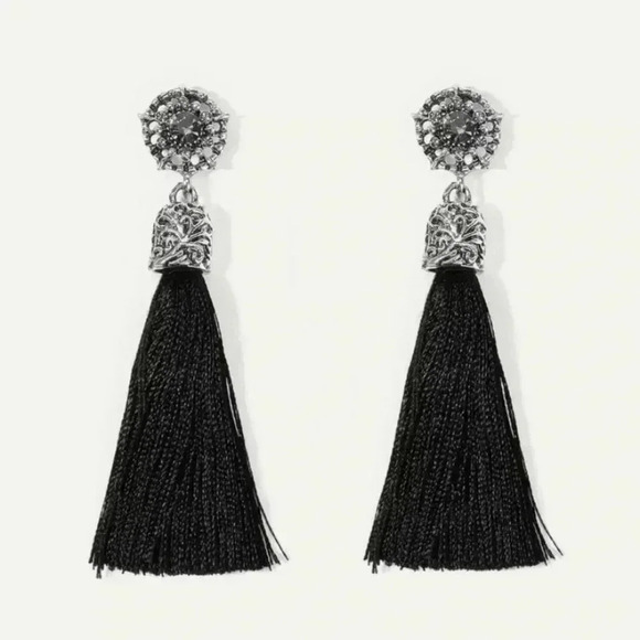 🆕Rhinestone Engraved Tassel Drop Earrings🆕 - Picture 2 of 4